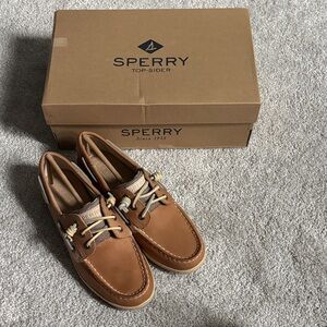 Sperry Women's Two-Tone Tan & Brown Leather Boat Shoes-Brand New- Size 7